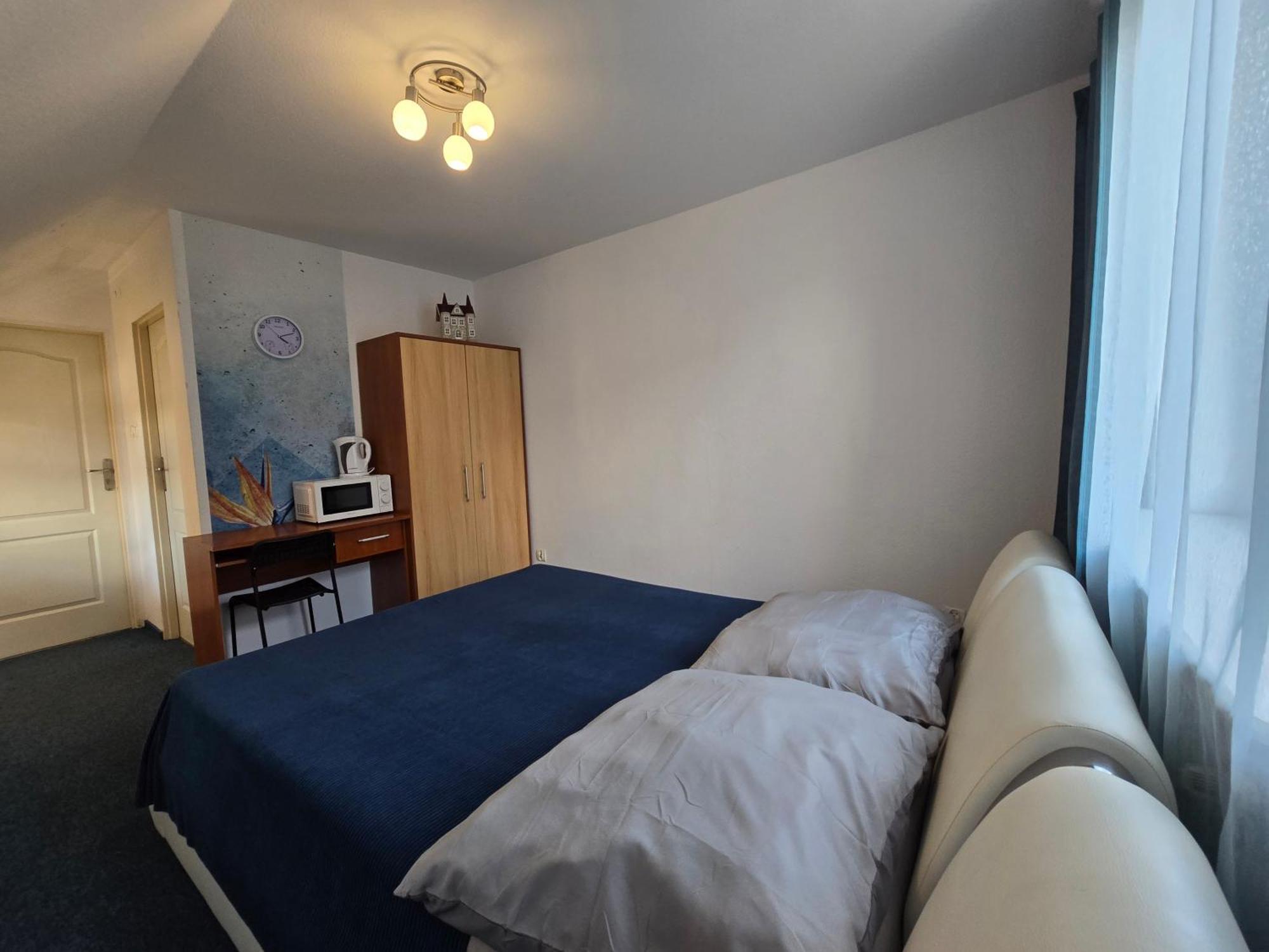 Poludnie Wroclawia Hotel ภายนอก รูปภาพ