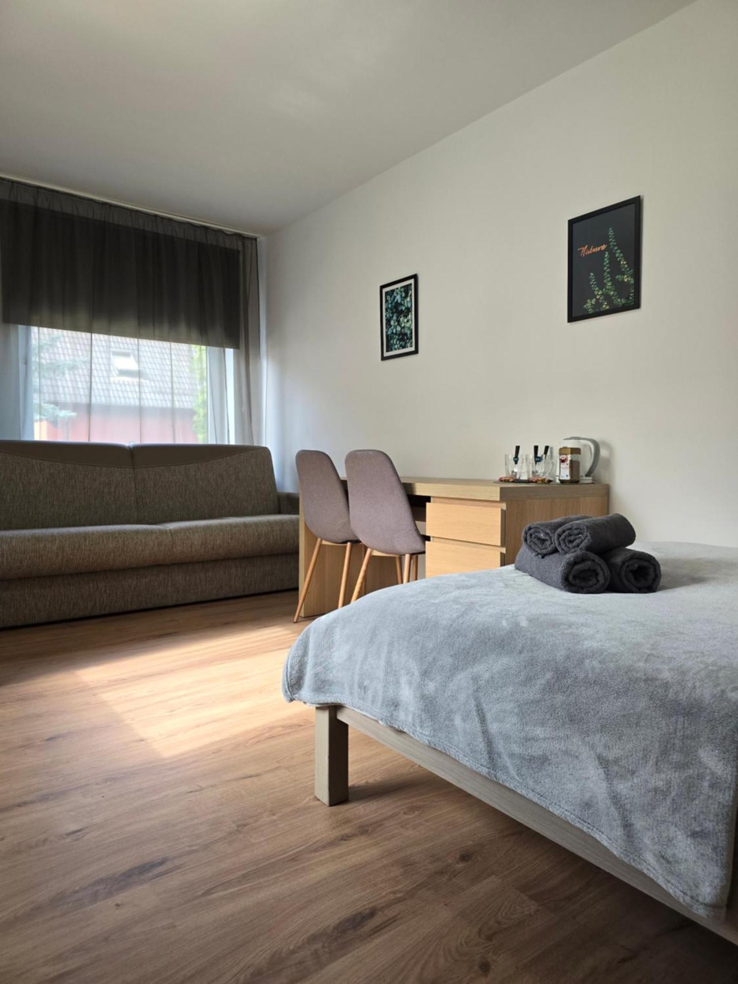 Poludnie Wroclawia Hotel ภายนอก รูปภาพ
